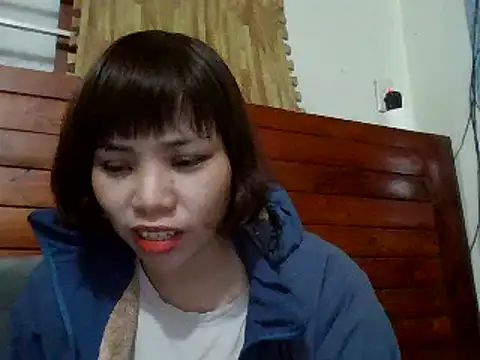 Angela-Eira online show from March 8, 12:30 pm