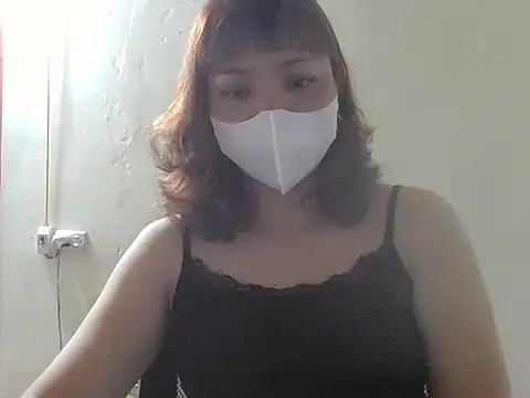 Angela-Eira online show from May 2, 7:19 pm