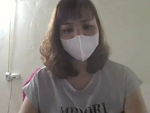 Angela-Eira online show from May 7, 2:06 am