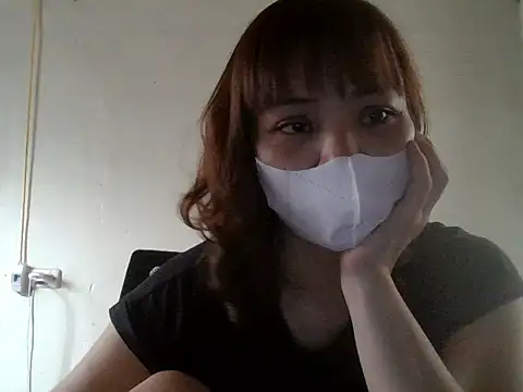 Angela-Eira online show from May 21, 9:05 am