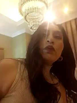 MonicaMoret online show from February 7, 12:06 pm