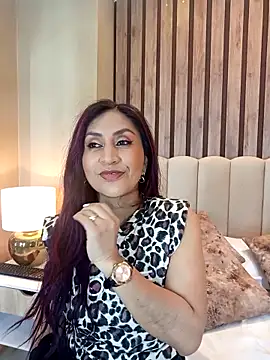 MonicaMoret online show from February 17, 12:27 pm