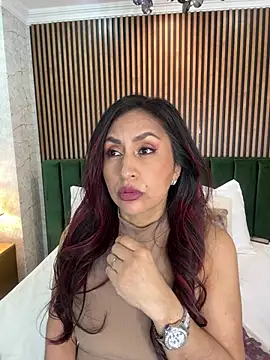 MonicaMoret online show from February 26, 12:48 pm