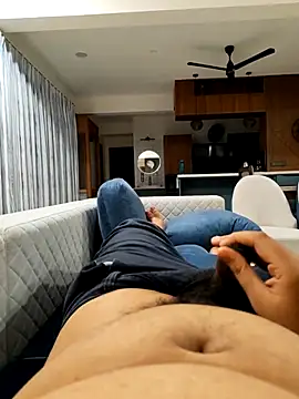 143n143143 online show from September 23, 6:33 pm