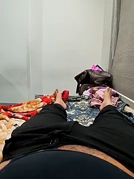 143n143143 online show from November 16, 6:46 pm