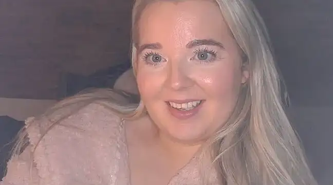 Snapshot of Jessica69G chatting on January 22, 8:17 pm Jessica69G online show from January 22, 8:17 pm