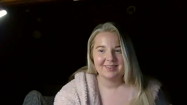 Snapshot of Jessica69G chatting on November 25, 10:54 pm Jessica69G online show from November 25, 10:54 pm