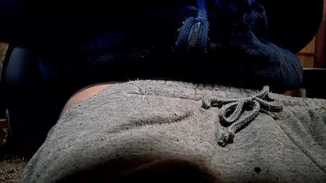 Snapshot of hidenyan02 chatting on January 7, 4:50 am hidenyan02 online show from January 7, 4:50 am