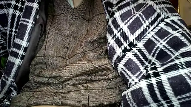 Snapshot of hidenyan02 chatting on February 23, 2:51 am hidenyan02 online show from February 23, 2:51 am