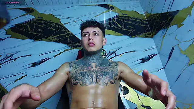 Kevin22 222 online show from February 10, 6:20 am