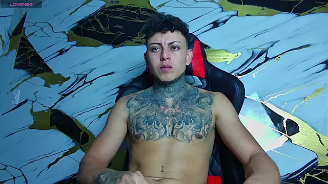 Kevin22 222 online show from February 11, 3:08 am