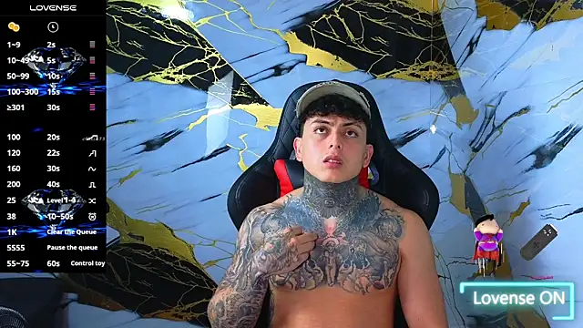 Kevin22 222 online show from February 20, 3:36 am