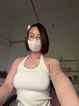 Baby Claraa online show from May 3, 5:46 am