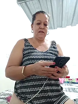 Snapshot of Fulopp15 chatting on December 30, 6:05 pm Fulopp15 online show from December 30, 6:05 pm