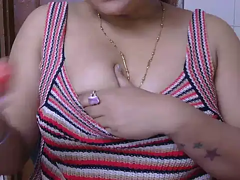 Snapshot of Manpreet_cute chatting on December 13, 7:53 pm Manpreet cute online show from December 13, 7:53 pm