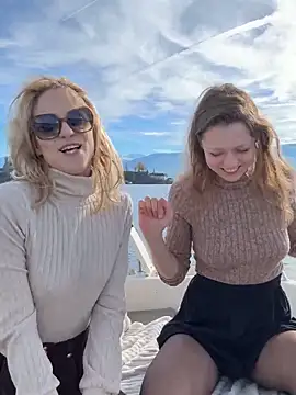 missdaisydiamond777 online show from November 5, 11:54 am