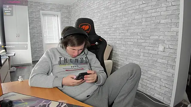 Snapshot of iliaskrislove chatting on February 24, 6:05 am iliaskrislove online show from February 24, 6:05 am