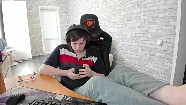 Snapshot of iliaskrislove chatting on March 23, 5:21 am iliaskrislove online show from March 23, 5:21 am