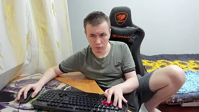 iliaskrislove online show from October 21, 9:48 pm