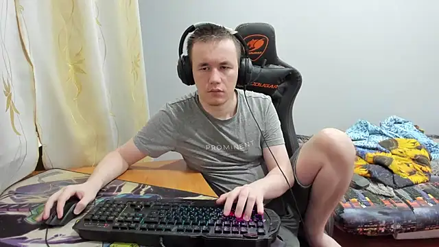 iliaskrislove online show from October 28, 10:56 pm