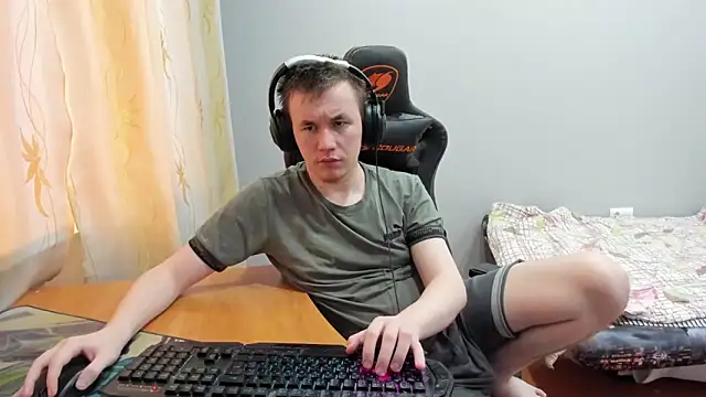 iliaskrislove online show from November 15, 10:56 am