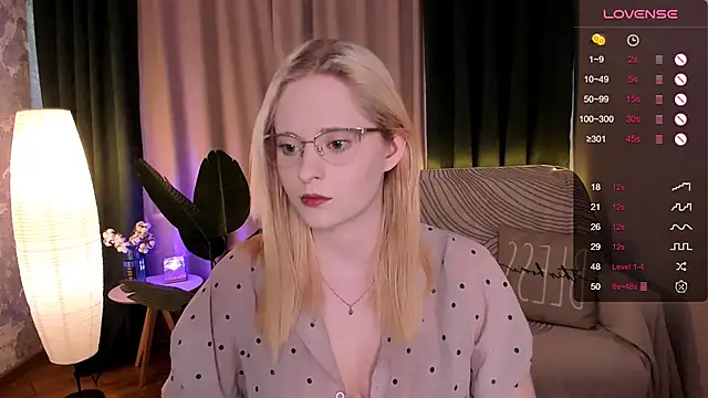 Aemilia  online show from March 19, 8:45 am