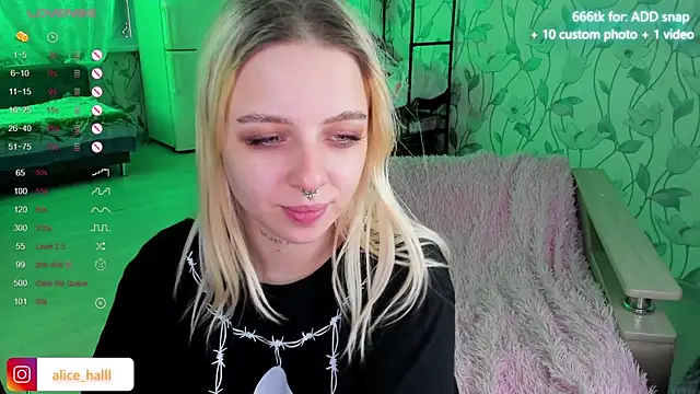 Alice Halle online show from January 2, 7:23 am