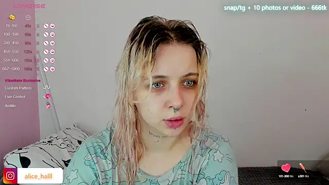 Alice Halle online show from February 19, 11:28 am