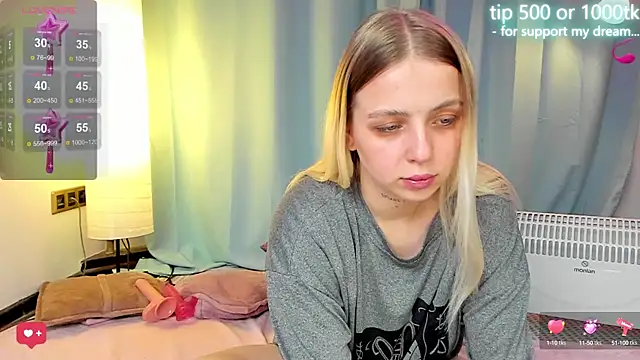 Alice Halle online show from September 13, 1:22 pm