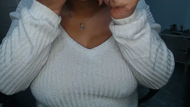 Snapshot of SWEETT_CORY chatting on October 19, 2:45 am SWEETT CORY online show from October 19, 2:45 am