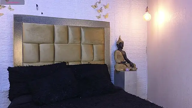 Snapshot of ximenawilliamss chatting on November 2, 11:18 pm ximenawilliamss online show from November 2, 11:18 pm