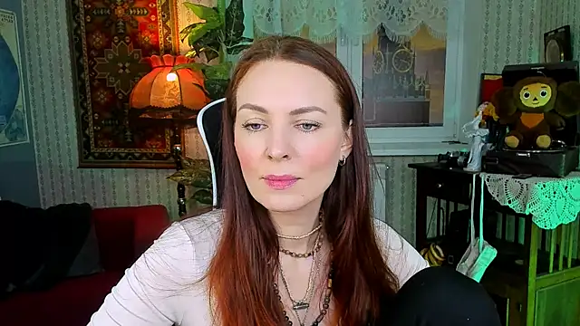 Snapshot of VandaRossi chatting on January 9, 2:18 pm VandaRossi online show from January 9, 2:18 pm