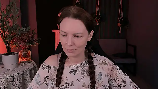 Snapshot of VandaRossi chatting on September 30, 9:58 am VandaRossi online show from September 30, 9:58 am