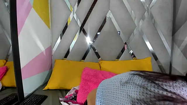Mulan sexy01 online show from June 12, 1:54 pm