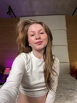 AliceBellamy online show from March 15, 9:10 pm