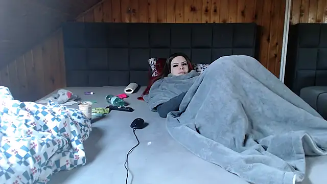 BoeseMoni1998 online show from February 20, 8:06 am