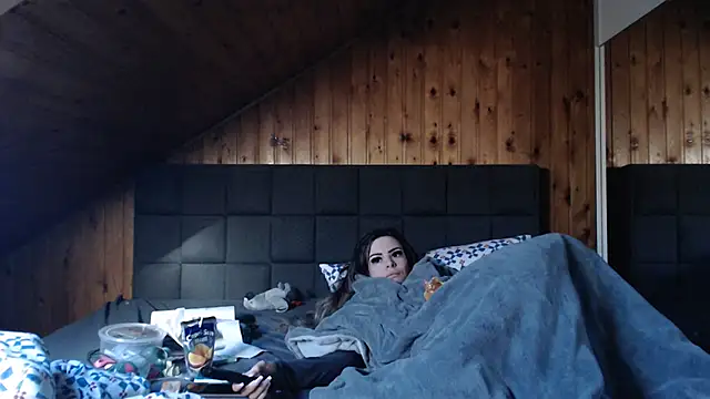 BoeseMoni1998 online show from March 21, 7:11 am