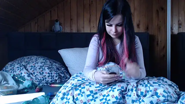 BoeseMoni1998 online show from October 10, 12:37 pm