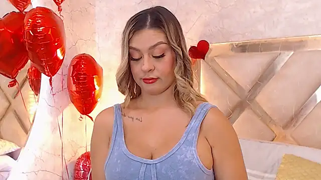 JoannaStanford online show from February 21, 9:00 pm