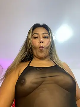 Snapshot of AriannaTorres chatting on November 7, 10:59 am AriannaTorres online show from November 7, 10:59 am