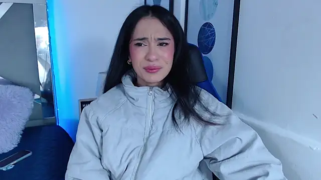 ZaraDames  online show from January 13, 5:33 am