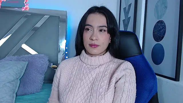 ZaraDames  online show from March 21, 6:16 am