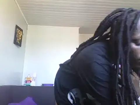 chilliedoug online show from December 24, 5:05 am