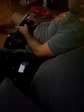 Snapshot of KinkyDanio chatting on November 10, 8:52 pm KinkyDanio online show from November 10, 8:52 pm