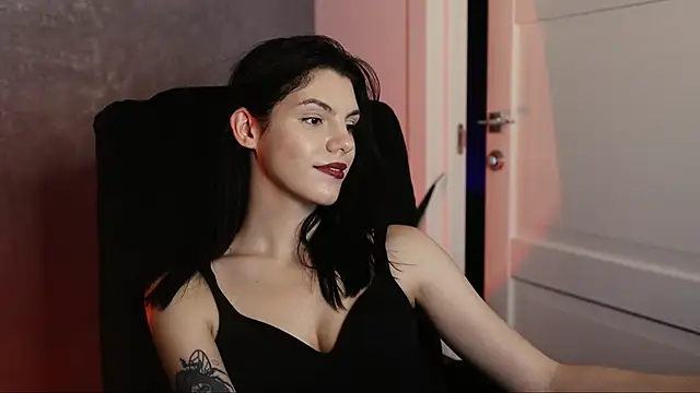 mistress  rochelle online show from January 22, 7:03 pm