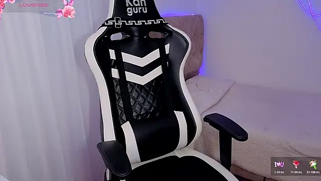 Victoryyy  online show from February 6, 10:02 pm