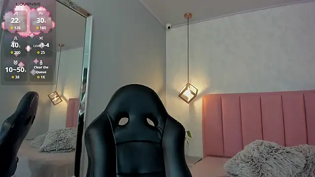 Snapshot of SUNNYCYRUS chatting on September 30, 12:32 pm SUNNYCYRUS online show from September 30, 12:32 pm