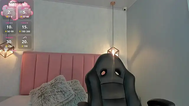 Snapshot of SUNNYCYRUS chatting on October 15, 12:49 pm SUNNYCYRUS online show from October 15, 12:49 pm