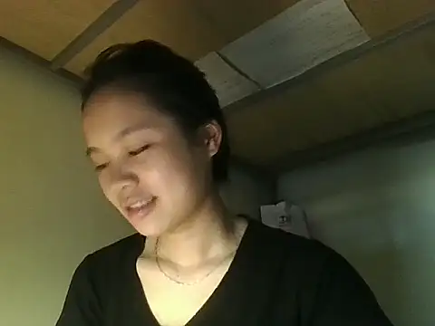 Snapshot of Be-MyMy chatting on September 14, 2:11 am Be-MyMy online show from September 14, 2:11 am