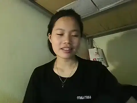 Snapshot of Be-MyMy chatting on October 26, 12:33 pm Be-MyMy online show from October 26, 12:33 pm